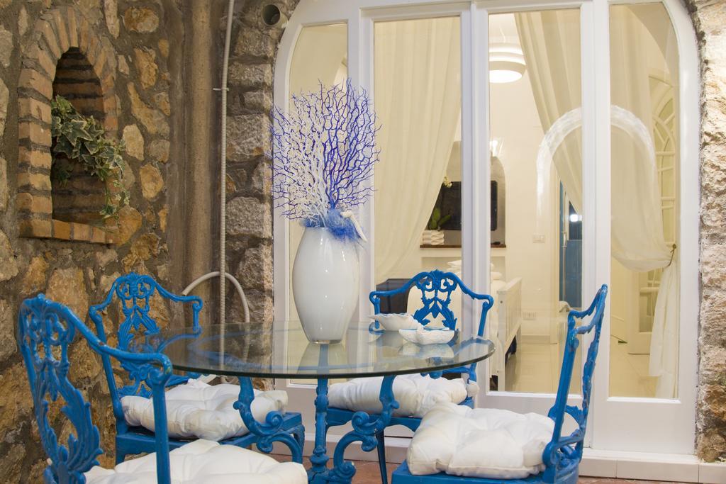 Capri Blue Apartment Екстериор снимка
